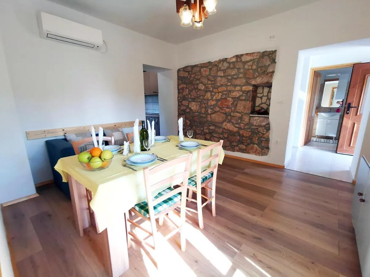 Prázdninový dům Villa Mira Garica By El-Pi Tours