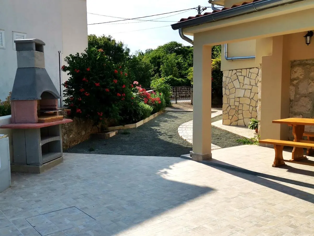 Villa Mira Garica By El-Pi Tours 0*,